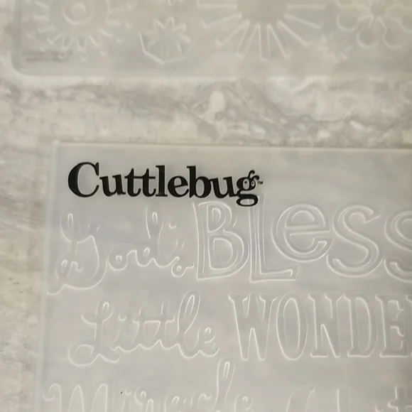 Cuttlebug Embossing Folders - Picture 2 of 8
